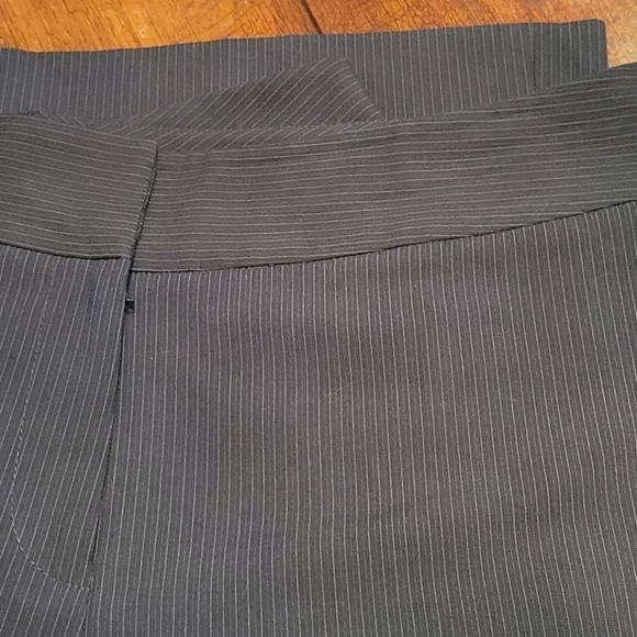 ANTONIO MELANI Trendy Pinstripe Regular Rise Wide Leg Academia Dress Pants - Picture 3 of 5